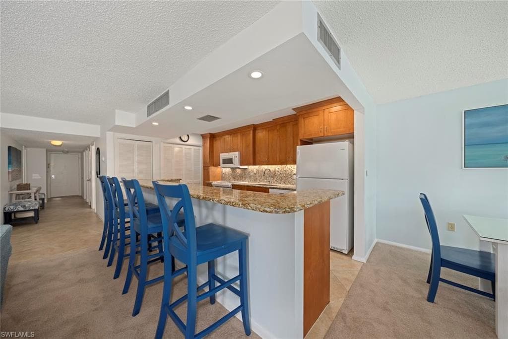 2721 W Gulf DR # 213, SANIBEL FL 33957-8