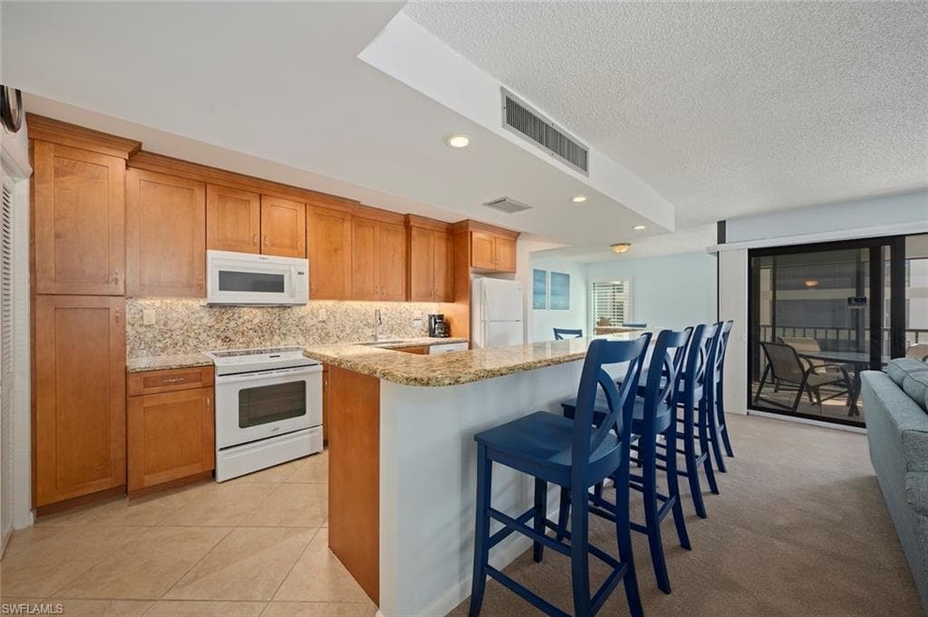 2721 W Gulf DR # 213, SANIBEL FL 33957-9