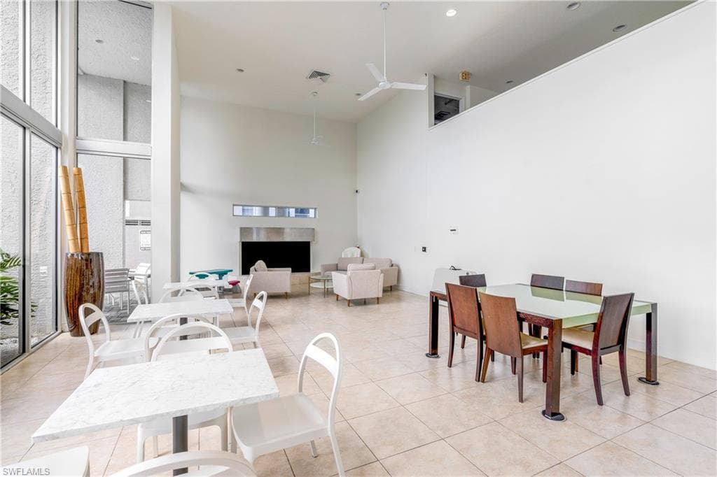 108 Santa Clara DR # 12, NAPLES FL 34104-23