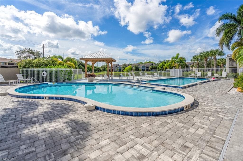 108 Santa Clara DR # 12, NAPLES FL 34104-14