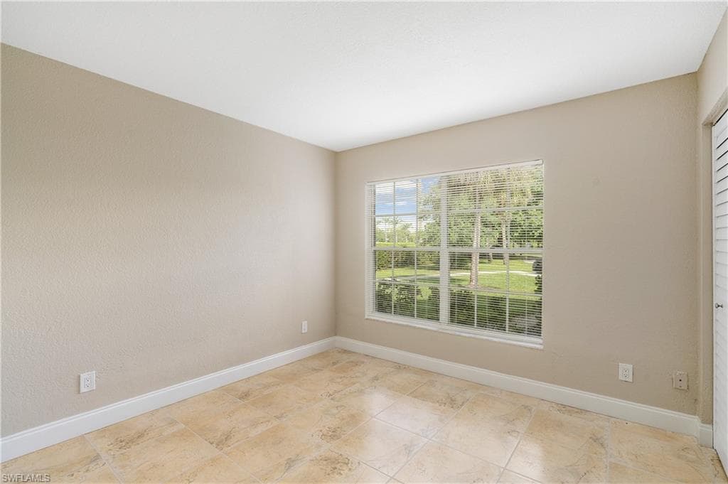 108 Santa Clara DR # 12, NAPLES FL 34104-3