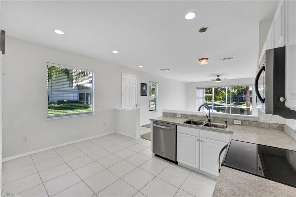 1088 Oxford LN # 48, NAPLES FL 34105-6