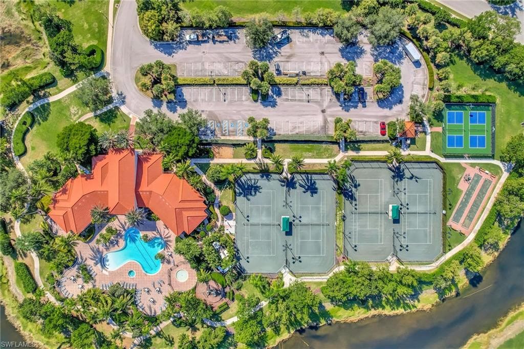 8620 El Mirasol CT, ESTERO FL 33967-37