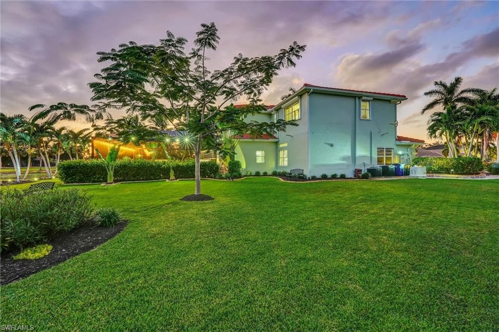 8620 El Mirasol CT, ESTERO FL 33967-43