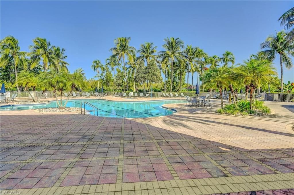 8620 El Mirasol CT, ESTERO FL 33967-28