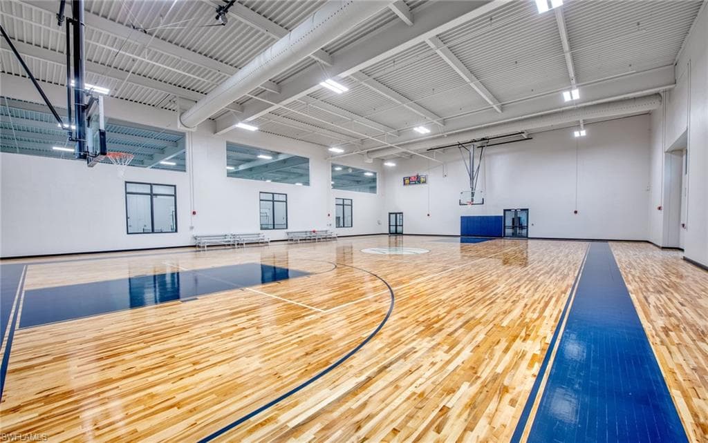 19621 Hinkley DR, ESTERO FL 33928-22