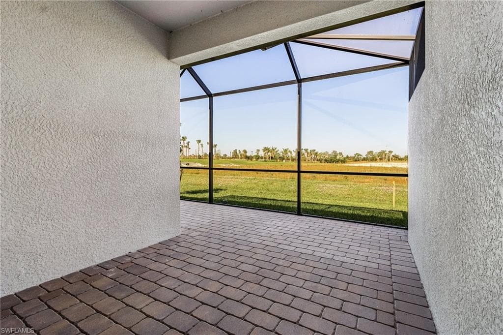 19621 Hinkley DR, ESTERO FL 33928-14