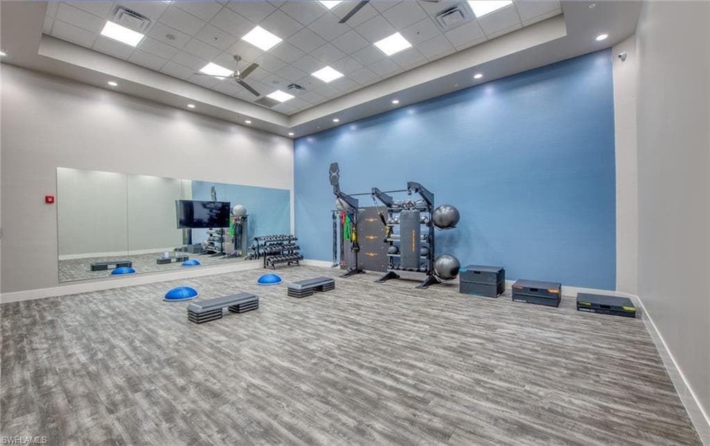 19621 Hinkley DR, ESTERO FL 33928-30