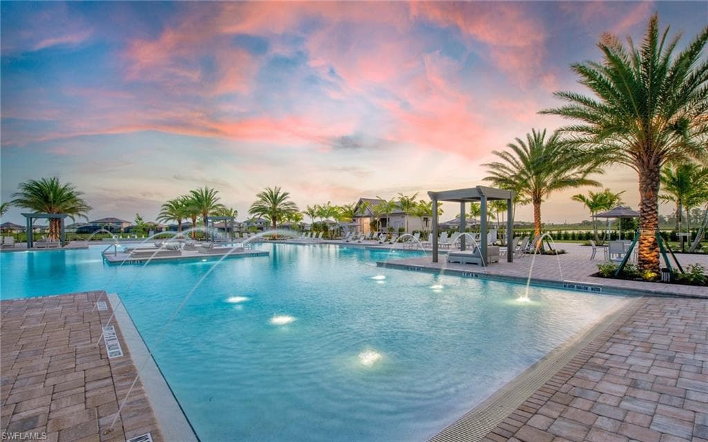 19621 Hinkley DR, ESTERO FL 33928-20