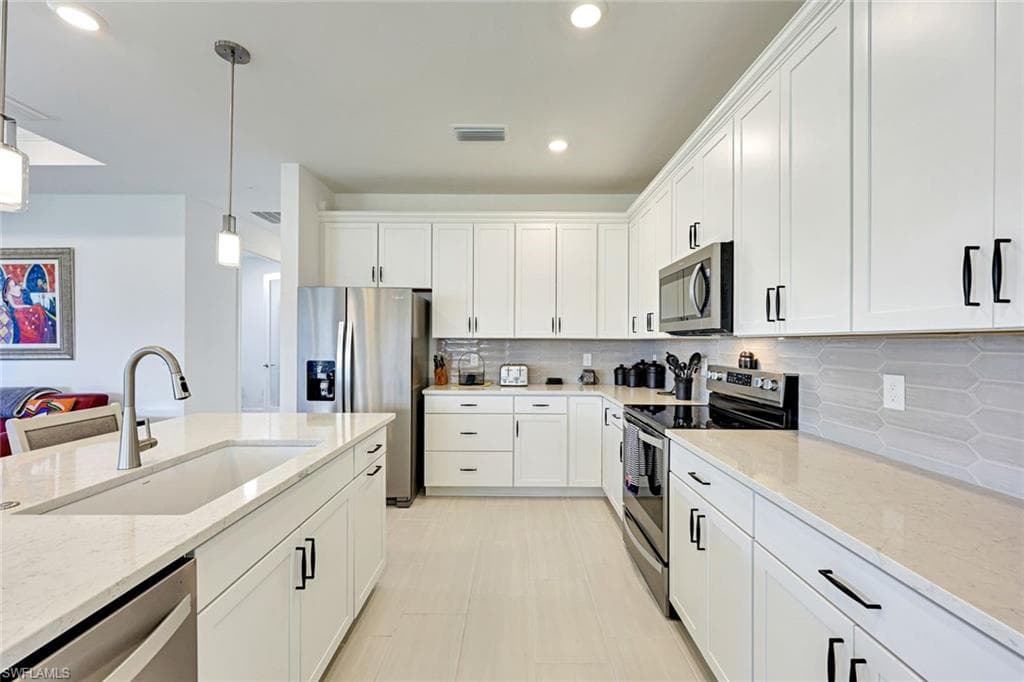 11001 Addison Lake CIR, FORT MYERS FL 33966-1