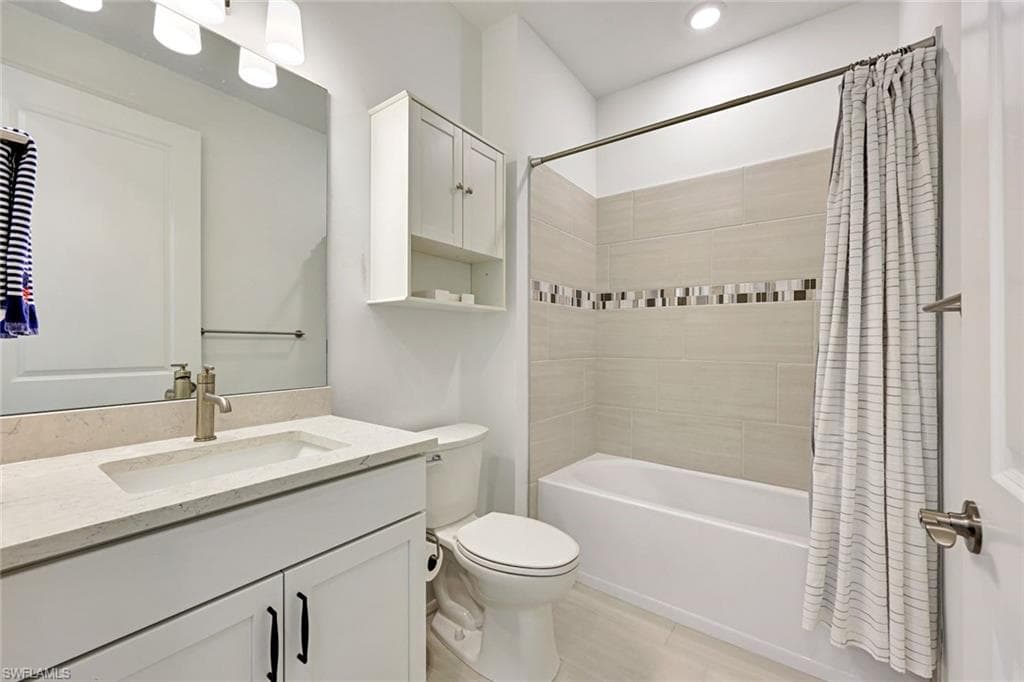 11001 Addison Lake CIR, FORT MYERS FL 33966-12