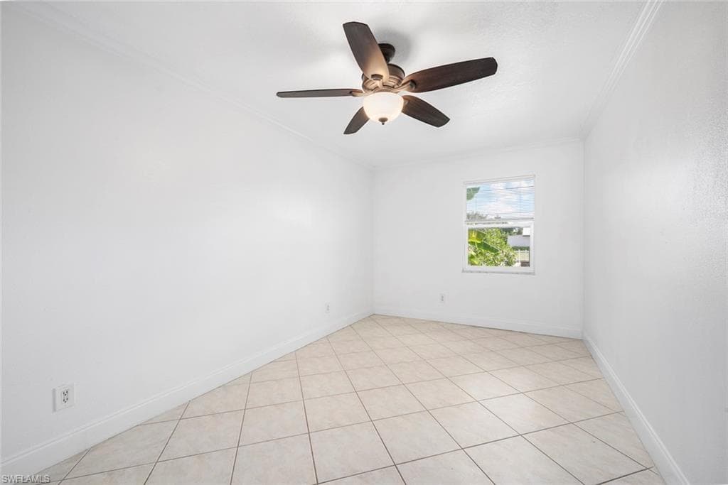 2166 Cape WAY, NORTH FORT MYERS FL 33917-26