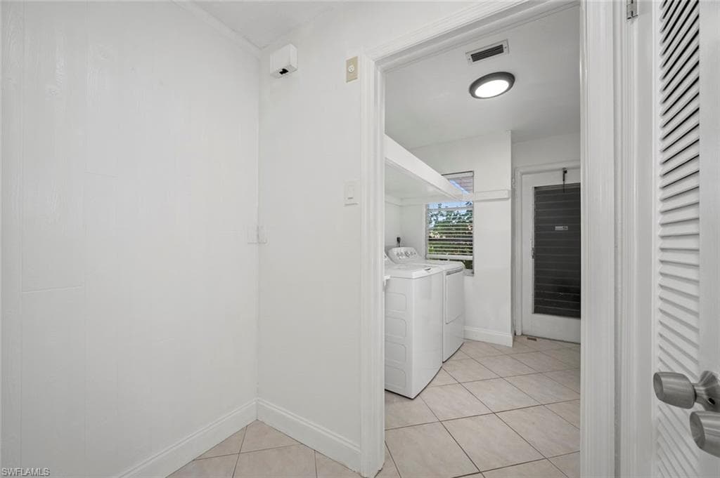 2166 Cape WAY, NORTH FORT MYERS FL 33917-27