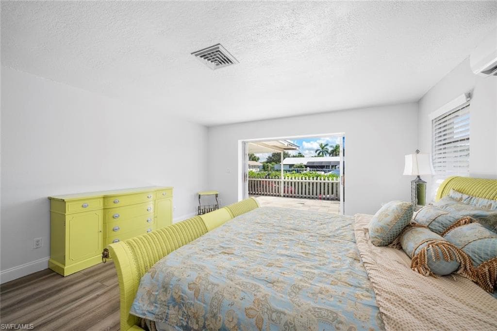 2166 Cape WAY, NORTH FORT MYERS FL 33917-17