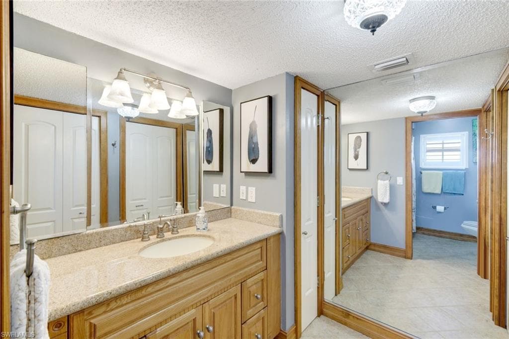 13551 Stratford Place CIR # 202, FORT MYERS FL 33919-25