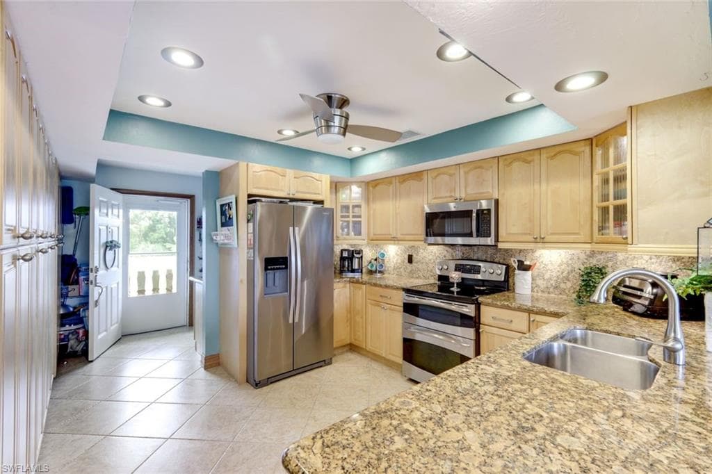 13551 Stratford Place CIR # 202, FORT MYERS FL 33919-6