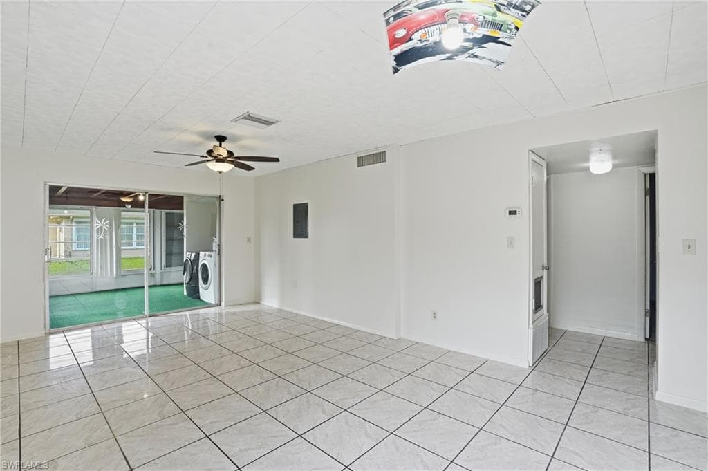 2210 Orchid RD E, LEHIGH ACRES FL 33936-21