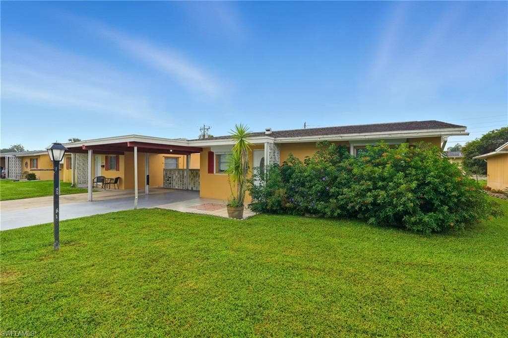 2210 Orchid RD E, LEHIGH ACRES FL 33936-19