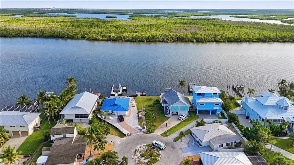 101 Hibiscus DR, FORT MYERS BEACH FL 33931-11