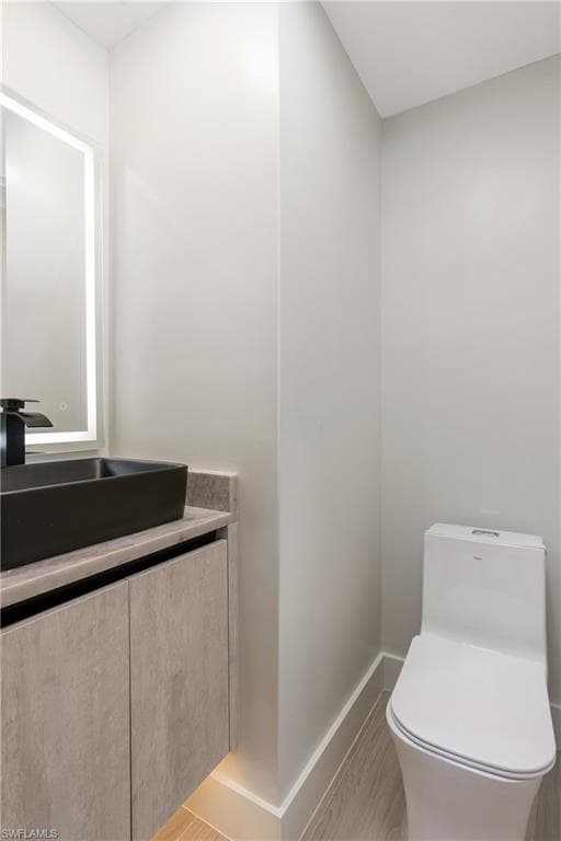 5105 Berkeley DR, NAPLES FL 34112-25