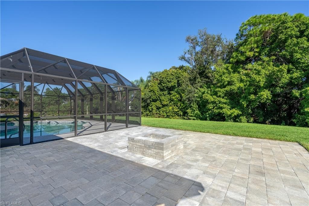 5105 Berkeley DR, NAPLES FL 34112-34