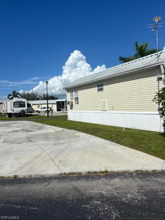 11631 Dawn Cowrie DR, FORT MYERS FL 33908-3