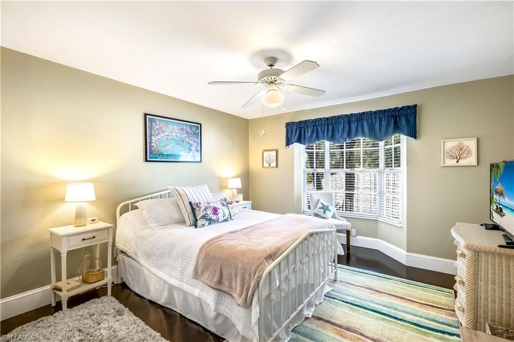 1350 Misty Pines CIR # 204, NAPLES FL 34105-13