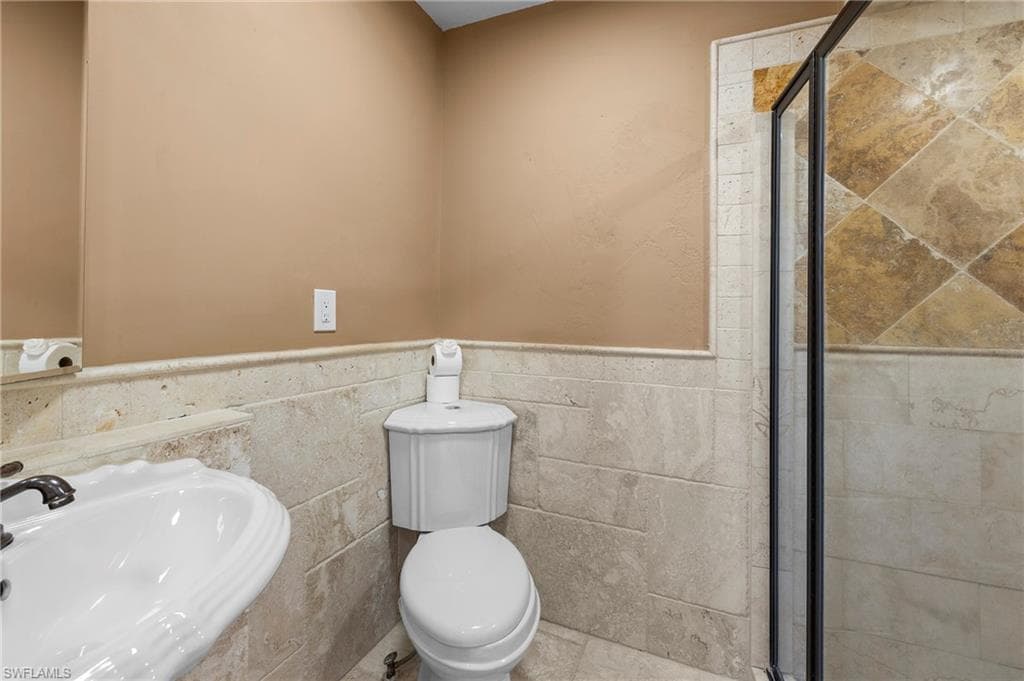 27770 Hacienda East BLVD # 207B, BONITA SPRINGS FL 34135-18