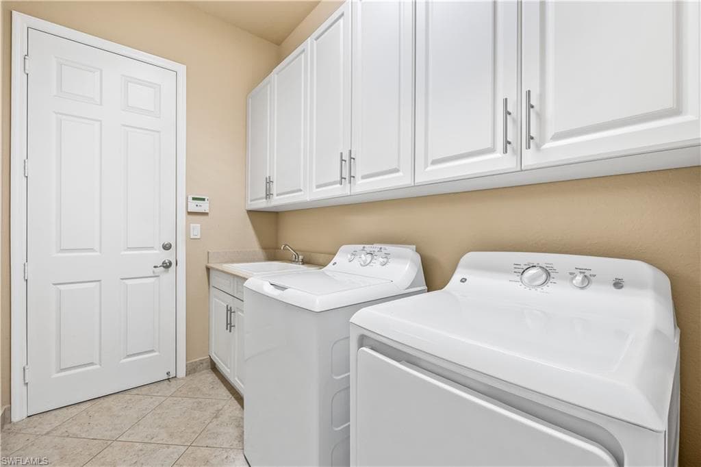 11520 Summerview WAY, FORT MYERS FL 33913-20