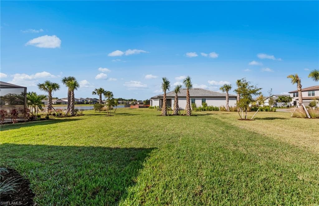 3922 E Hampton CIR, ALVA FL 33920-23