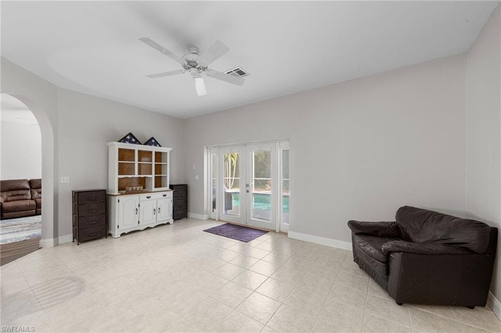 11528 Woodmount LN, ESTERO FL 33928-15