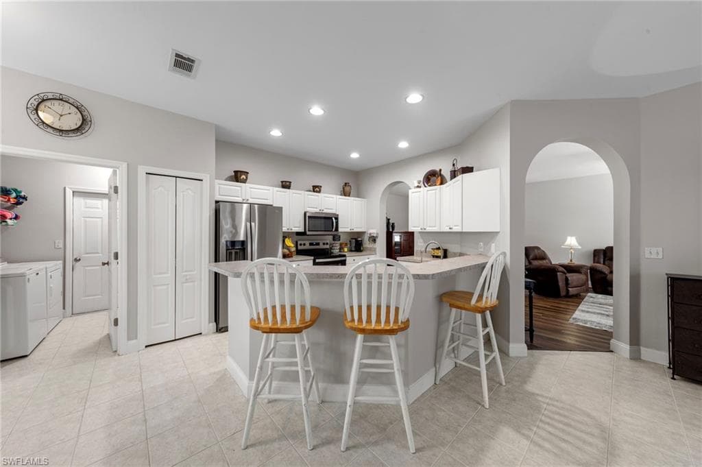 11528 Woodmount LN, ESTERO FL 33928-13