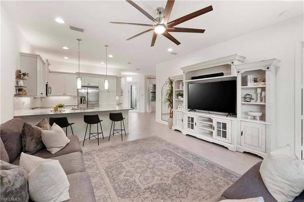 11989 Five Waters CIR, FORT MYERS FL 33913-12