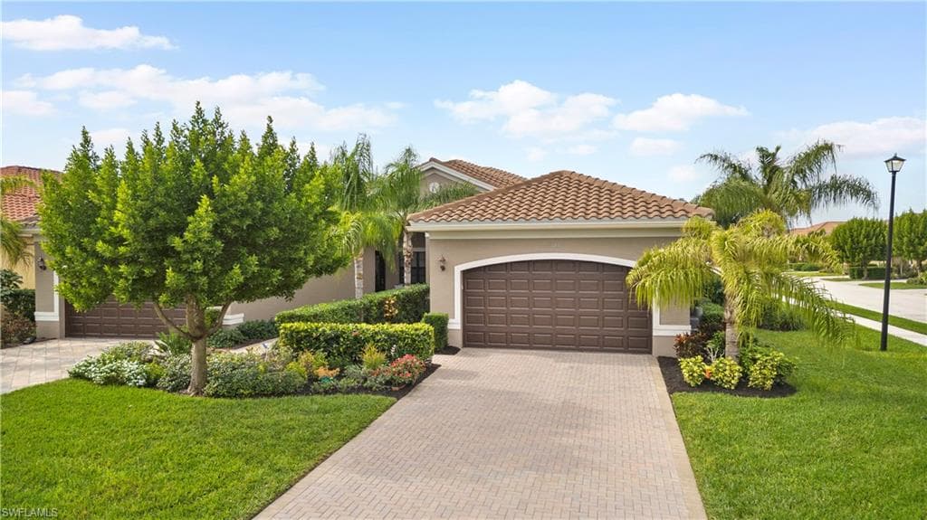 11989 Five Waters CIR, FORT MYERS FL 33913-29