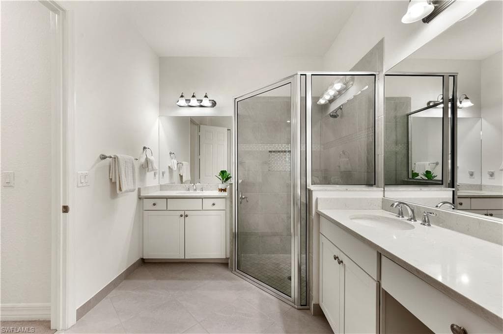 11989 Five Waters CIR, FORT MYERS FL 33913-17