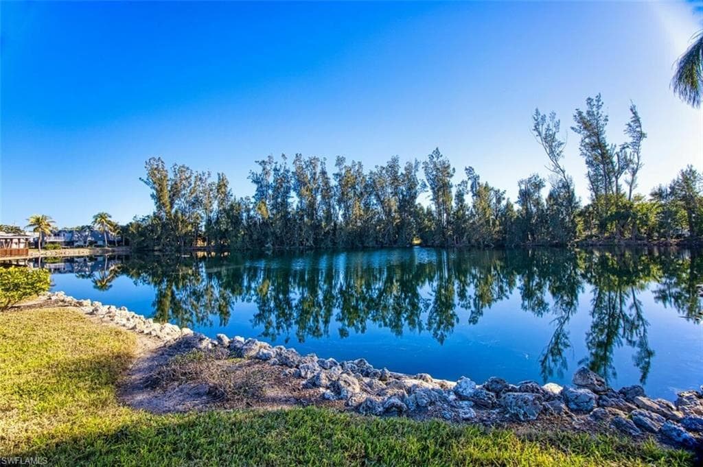 16181 Amberwood Lake CT # 4, FORT MYERS FL 33908-32