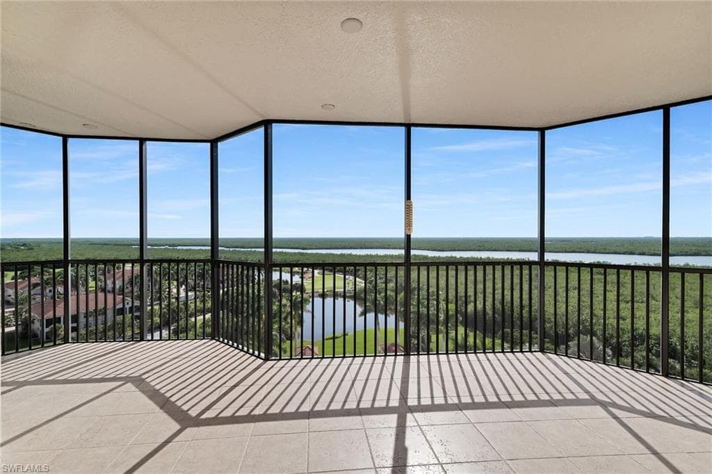 1060 Borghese LN # 803, NAPLES FL 34114-9