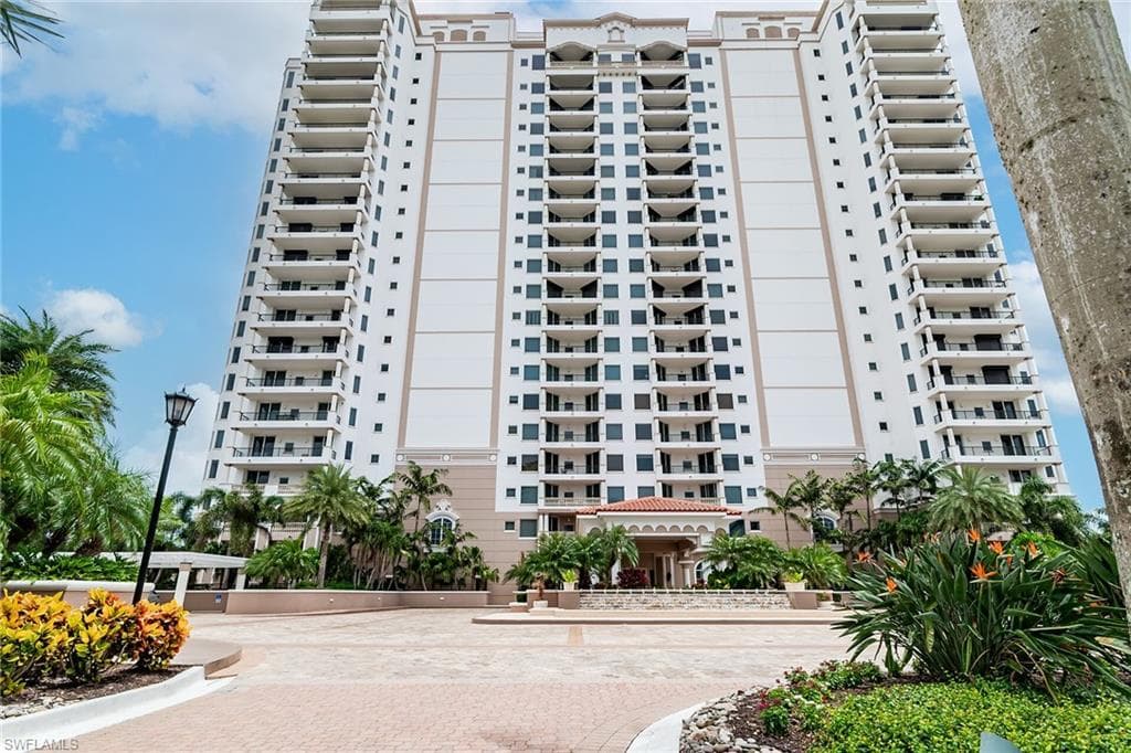 1060 Borghese LN # 803, NAPLES FL 34114-30