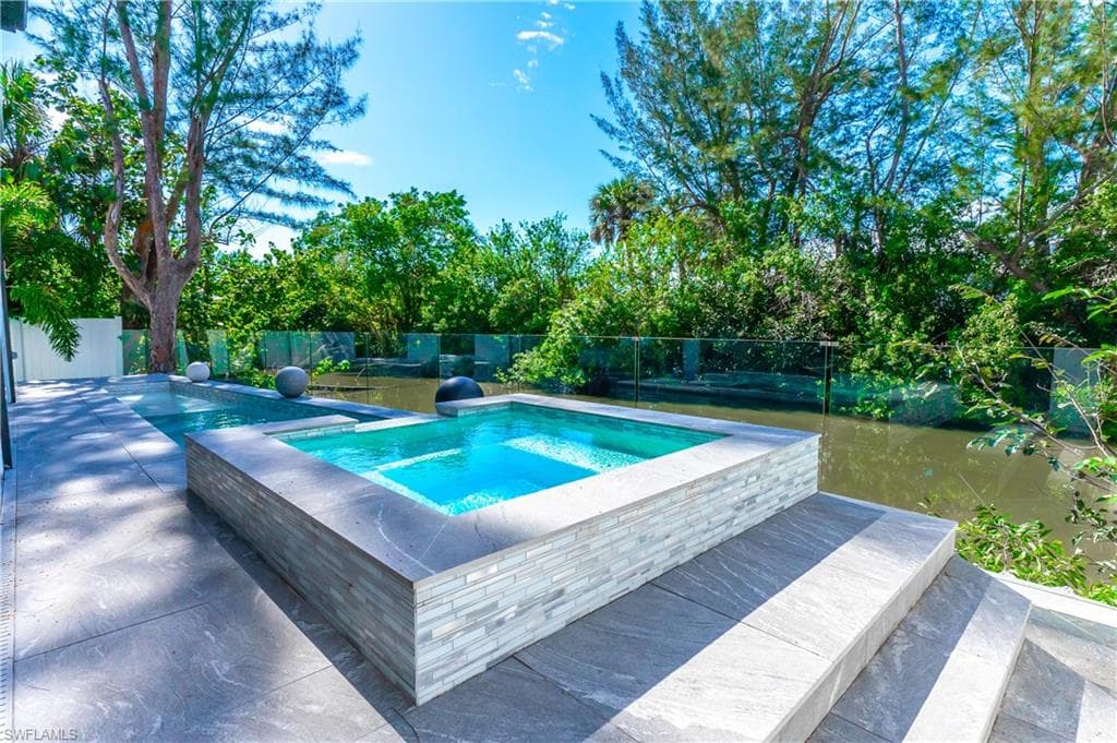 4064 Full Moon CT, NAPLES FL 34112-5