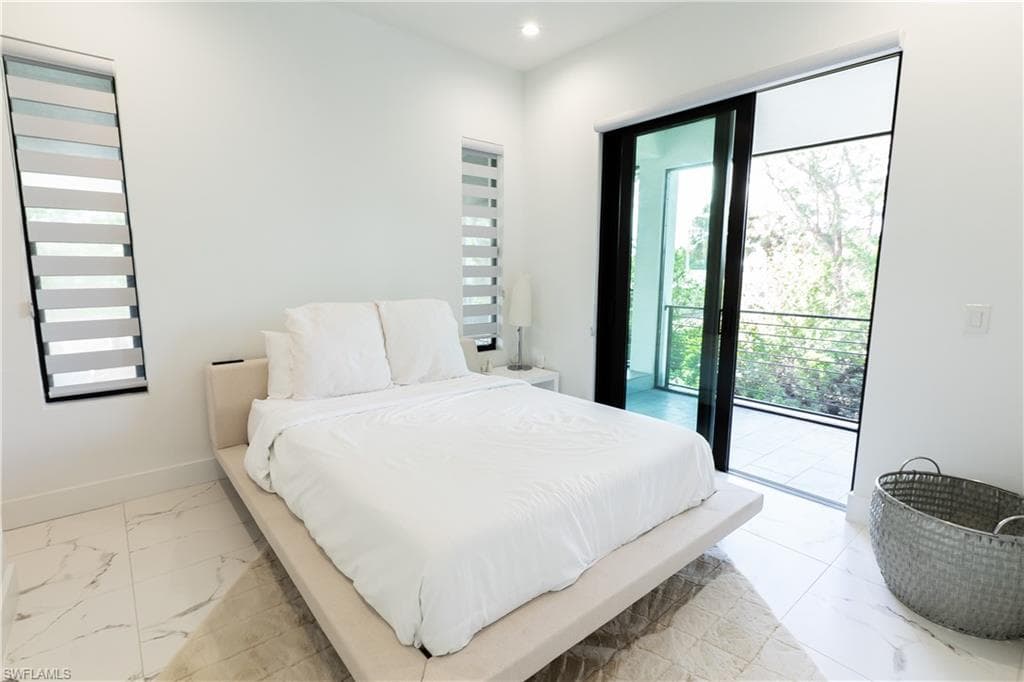 4064 Full Moon CT, NAPLES FL 34112-42