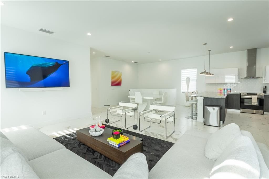 4064 Full Moon CT, NAPLES FL 34112-27