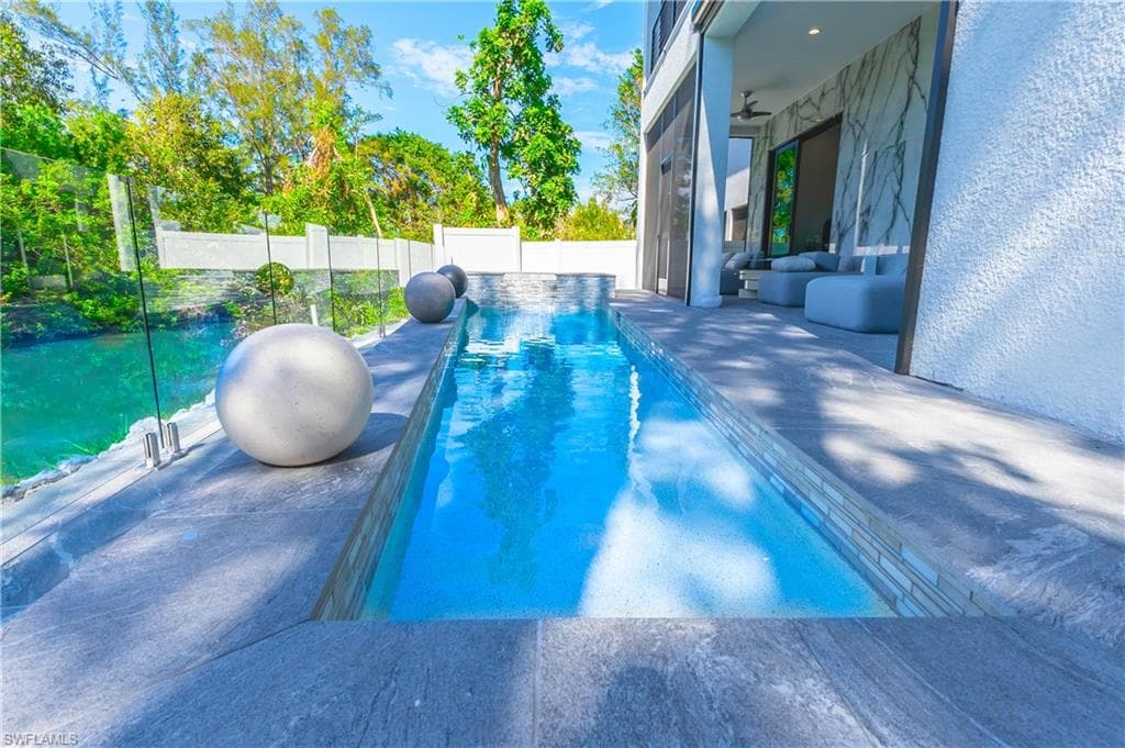 4064 Full Moon CT, NAPLES FL 34112-3