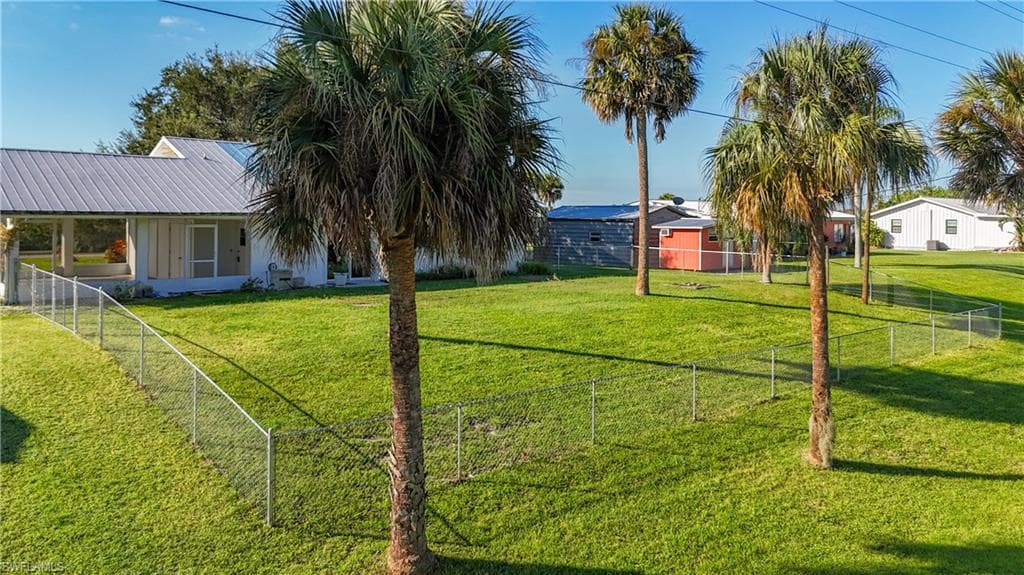 1159 Lock LN, MOORE HAVEN FL 33471-25