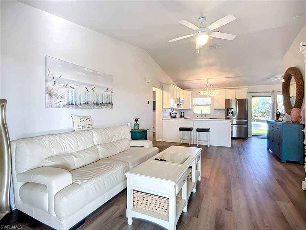 1159 Lock LN, MOORE HAVEN FL 33471-8
