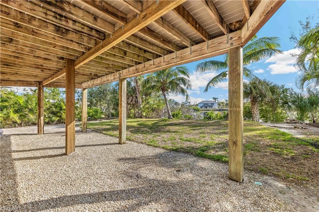 1965 Roseate LN, SANIBEL FL 33957-25