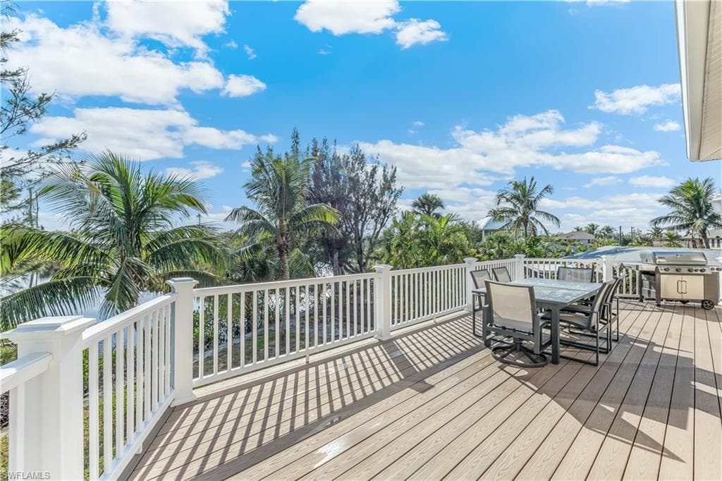 1965 Roseate LN, SANIBEL FL 33957-2