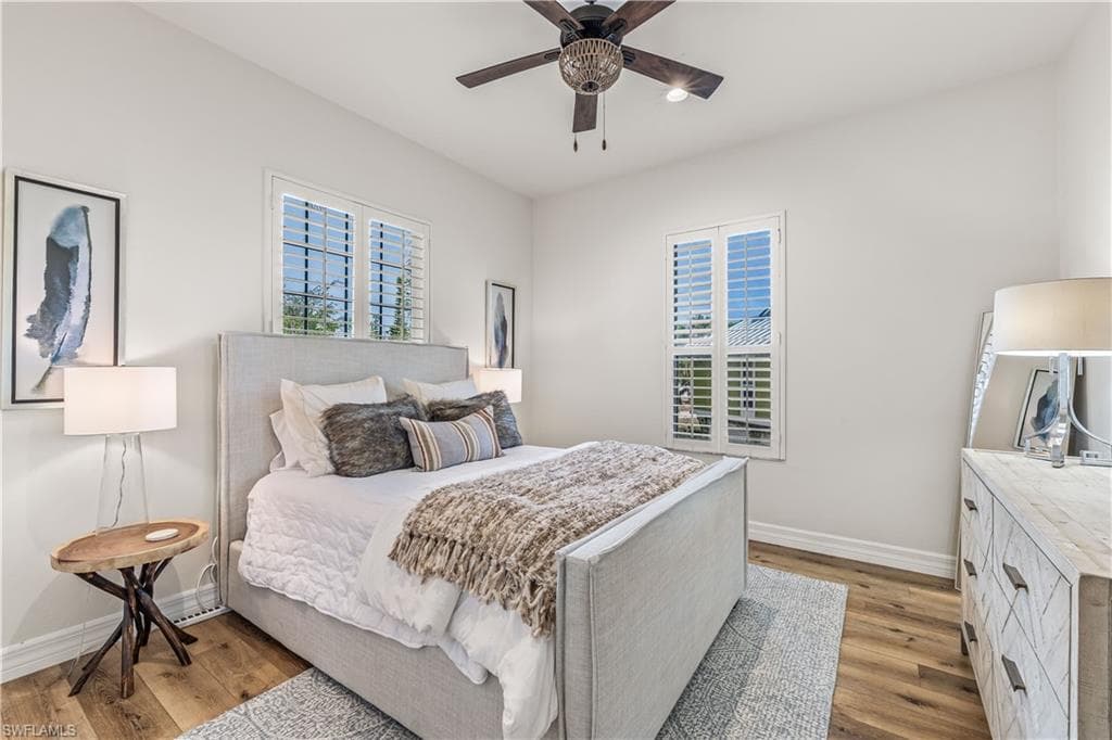 1965 Roseate LN, SANIBEL FL 33957-18