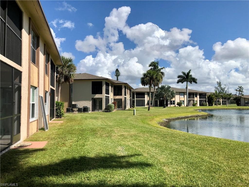 16881 Davis RD # 214, FORT MYERS FL 33908-41