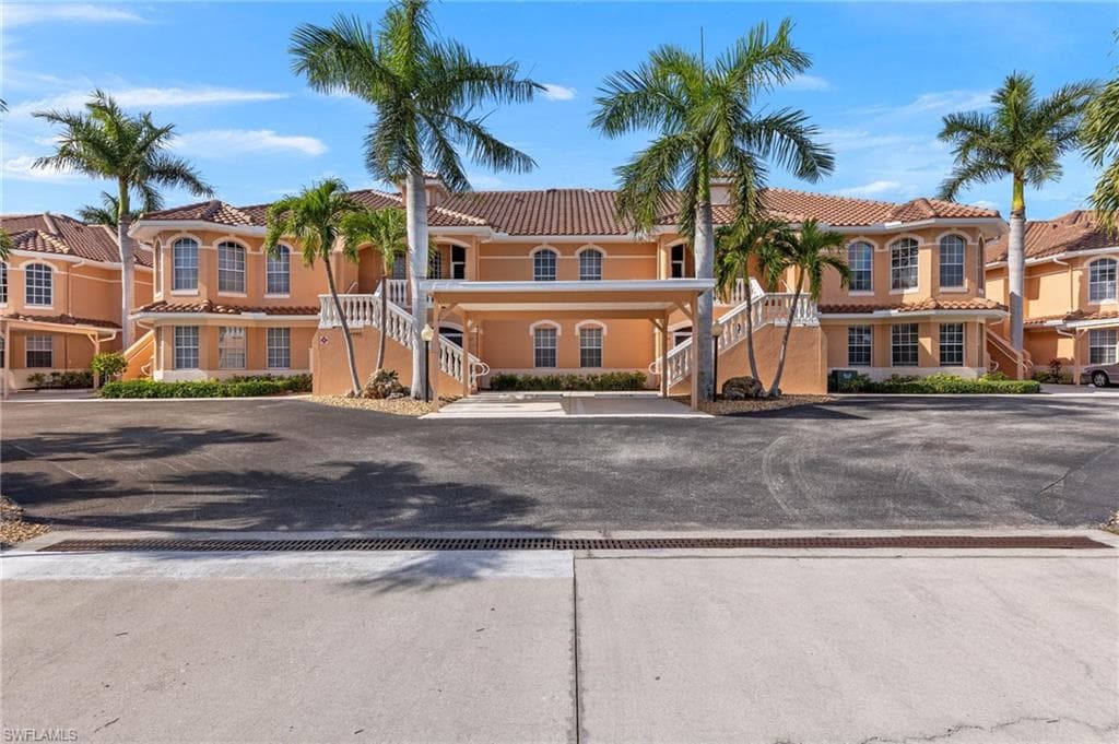 4566 SE 5th PL # 105, CAPE CORAL FL 33904-42