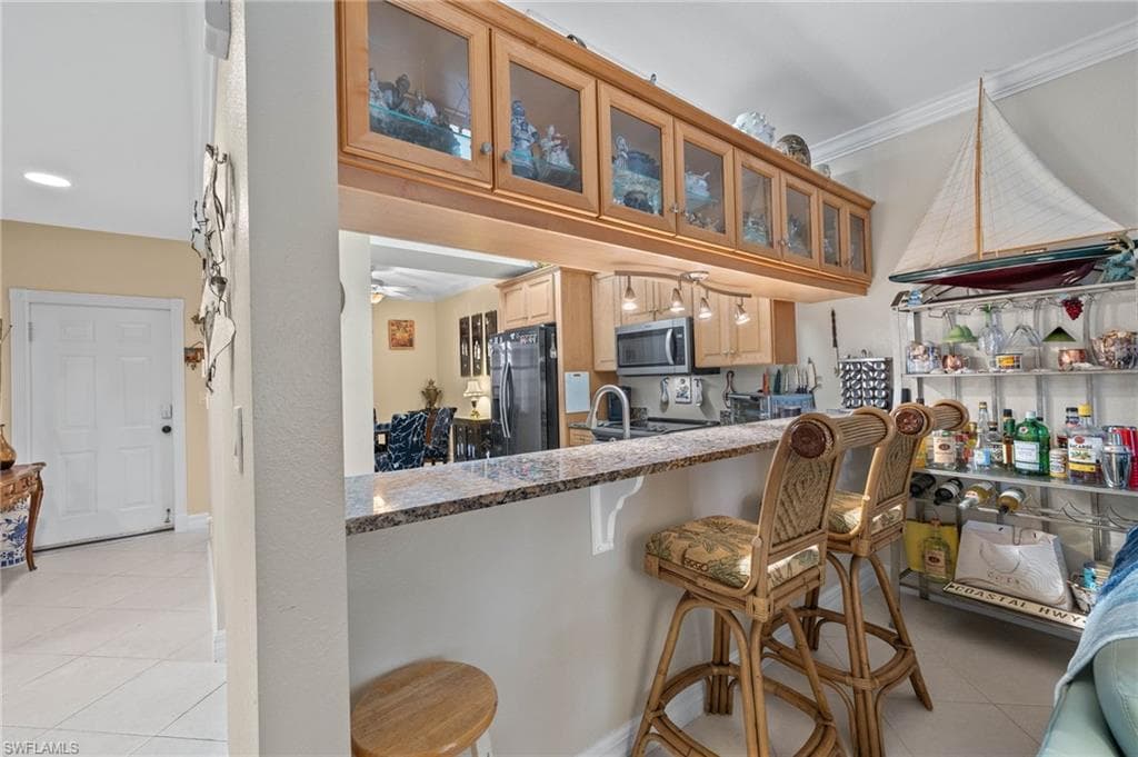 4566 SE 5th PL # 105, CAPE CORAL FL 33904-6